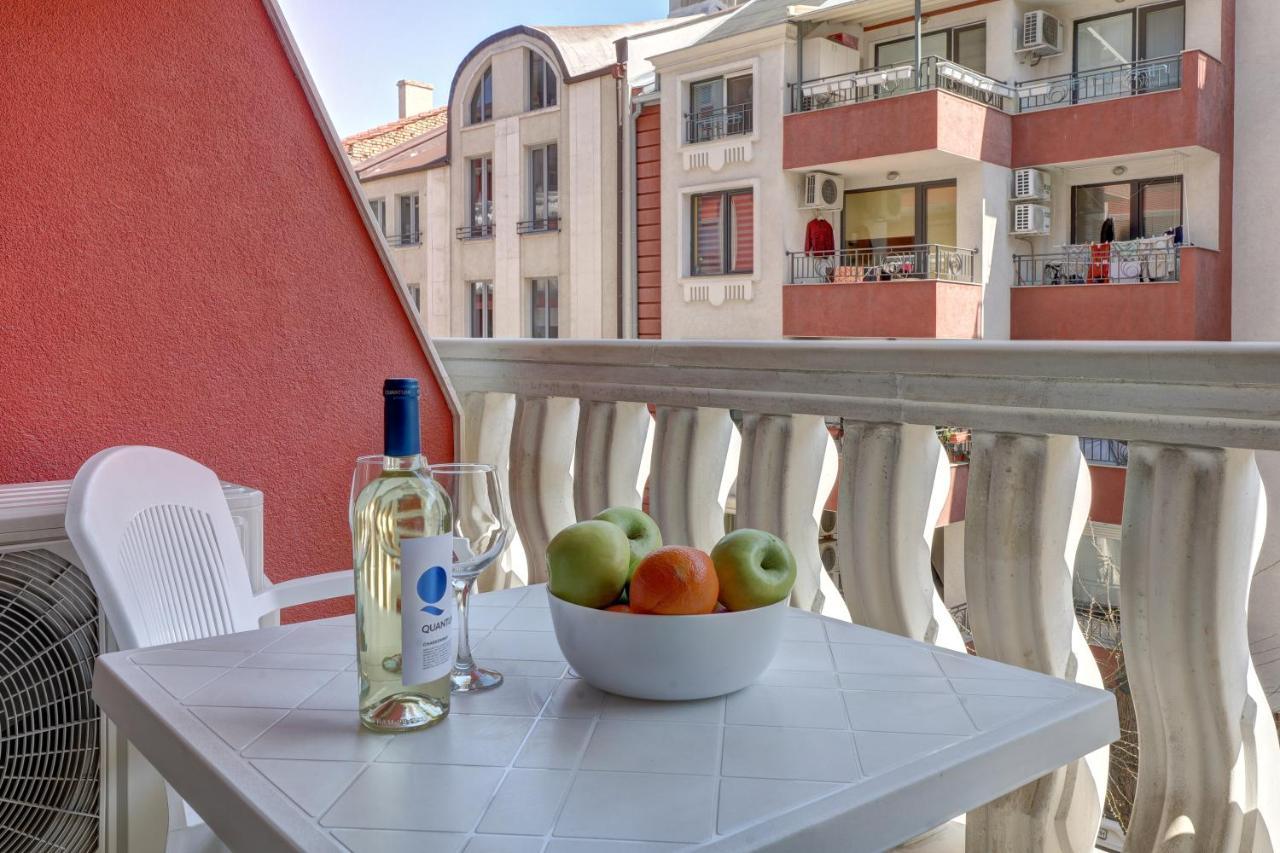 Luxury Center Apartments In Grand Karavel Varna Exterior foto